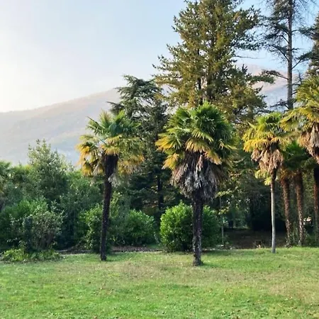 History With A Twist And View-Lake View Property With Spacious Garden, Tremezzo Como Dom wakacyjny